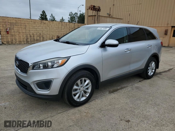 2018 Kia Sorento L with VIN 5XYPG4A36JG395761, listed as a Copart auction lot 51821495 with 156,884 mi miles and Clean Title. Bid and sale history available at carsss.com. Image 1.