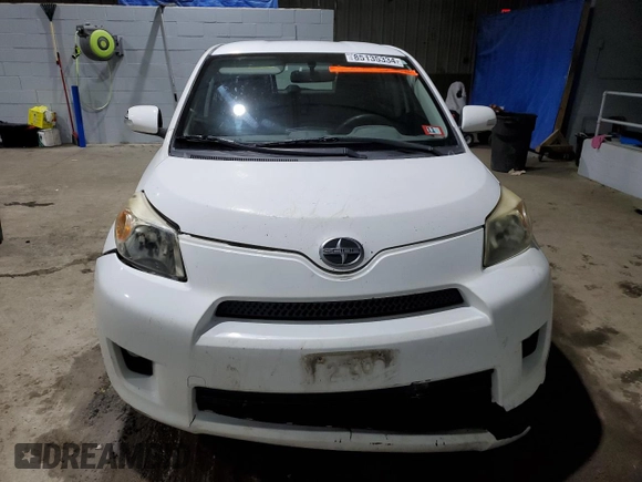 2009 Scion xD z VIN JTKKU10429J034110, wystawiony jako Copart lot #85135334 z przebiegiem 275 392 mil mil oraz Szkoda całkowita • Salvage title. Historia ofert i sprzedaży dostępna na DreamBid. Obrazek 5.