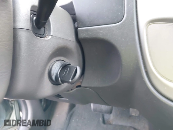 2007 Ford Escape XLT with VIN 1FMCU03137KA12966, listed as a IAAI auction lot 42191156 with 180,000 mi miles and . Bid and sale history available at DreamBid. Image 11.