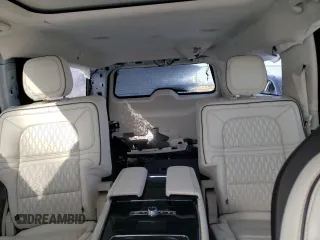 2021 Lincoln Navigator Black Label z VIN 5LMJJ3TTXMEL00316, wystawiony jako Copart lot #44690355 z przebiegiem 20 296 mil mil oraz Szkoda całkowita • Salvage title. Historia ofert i sprzedaży dostępna na DreamBid. Obrazek 10.