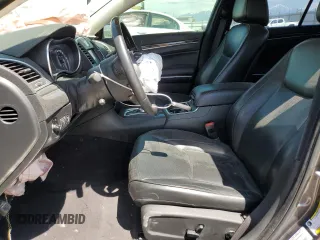 2016 Chrysler 300 C z VIN 2C3CCAEG6GH243581, wystawiony jako Copart lot #58425265 z przebiegiem 6 572 mil mil oraz Szkoda całkowita • Salvage title. Historia ofert i sprzedaży dostępna na DreamBid. Obrazek 7.