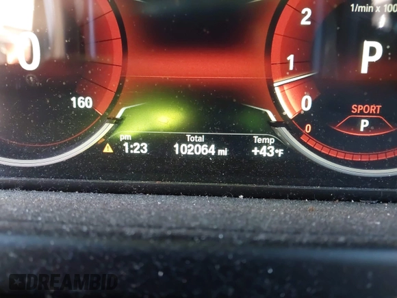 2016 BMW 6 Series 640i xDrive with VIN WBA6D2C58GGT66160, listed as a IAAI auction lot 41130666 with 102,064 mi miles and . Bid and sale history available at carsss.com. Image 16.