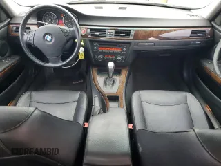 2011 BMW 3 Series 328i с VIN WBAPH5G58BNM84086, выставлен на аукционе Copart как лот 55366015 с пробегом 118 911 миль миль и Списание • Salvage title. История ставок и продаж доступна на DreamBid. Изображение 8.