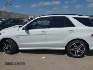 2018 Mercedes-Benz GLE 43 AMG with VIN 4JGDA6EB9JB168989, listed as a IAAI auction lot 42549650 with 94,170 mi miles and . Bid and sale history available at DreamBid. Image 14.