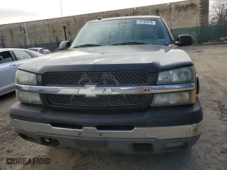 2004 Chevrolet Silverado 1500 LS with VIN 2GCEK19T141116224, listed as a Copart auction lot 45760695 with 207,485 mi miles and Salvage Title. Bid and sale history available at carsss.com. Image 5.