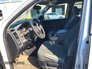 2016 Ram 1500 Tradesman with VIN 1C6RR7FT7GS192580, listed as a IAAI auction lot 42846824 with 292,231 mi miles and . Bid and sale history available at DreamBid. Image 3.
