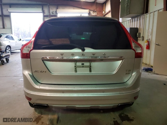 2017 Volvo XC60 Inscription with VIN YV440MRU0H2013164, listed as a Copart auction lot 44741655 with 107,348 mi miles and Salvage Title. Bid and sale history available at carsss.com. Image 6.