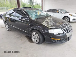 2007 Volkswagen Passat Wolfsburg Edition z VIN WVWAK73C87P159833, wystawiony jako IAAI lot #42282718 z przebiegiem 142 564 mil mil oraz . Historia ofert i sprzedaży dostępna na DreamBid. Obrazek 1.