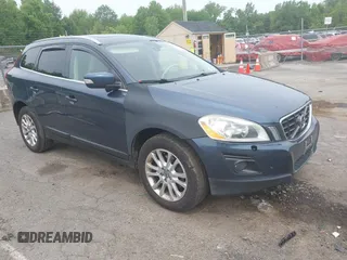 2010 Volvo XC60 3.0T with VIN YV4992DZ4A2027688, listed as a IAAI auction lot 42357112 with 201,222 mi miles and . Bid and sale history available at DreamBid. Image 1.