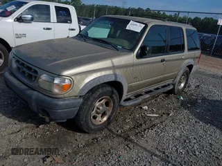 2001 Ford Explorer XLS z VIN 1FMZU62E71UB61118, wystawiony jako IAAI lot #42491725 z przebiegiem 160 280 mil mil oraz . Historia ofert i sprzedaży dostępna na DreamBid. Obrazek 2.