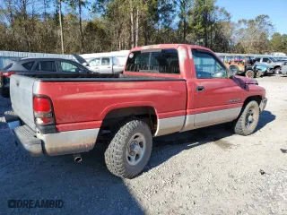 1998 Dodge Ram 1500 with VIN 1B7HC16X6WS517319, listed as a Copart auction lot 80481744 with 251,158 mi miles and Salvage Title. Bid and sale history available at carsss.com. Image 3.