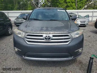 2011 Toyota Highlander with VIN 5TDZA3EH1BS010198, listed as a Copart auction lot 50082215 with 92,091 mi miles and Salvage Title. Bid and sale history available at carsss.com. Image 5.