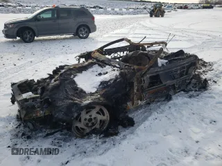 1990 Chevrolet Corvette z VIN 1G1YY3381L5118833, wystawiony jako Copart lot #87943005 z przebiegiem Nie podano mil oraz Nie do naprawy • Non repairable. Historia ofert i sprzedaży dostępna na DreamBid. Obrazek 1.