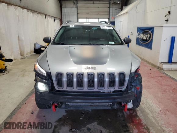 2017 Jeep Cherokee Trailhawk L Plus with VIN 1C4PJMBBXHW666051, listed as a Copart auction lot 51605455 with 99,259 mi miles and Salvage Title. Bid and sale history available at carsss.com. Image 5.