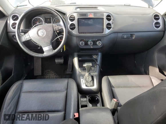2010 Volkswagen Tiguan S with VIN WVGAV7AX4AW514812, listed as a Copart auction lot 53713245 with 108,009 mi miles and Salvage title. Bid and sale history available at DreamBid. Image 8.