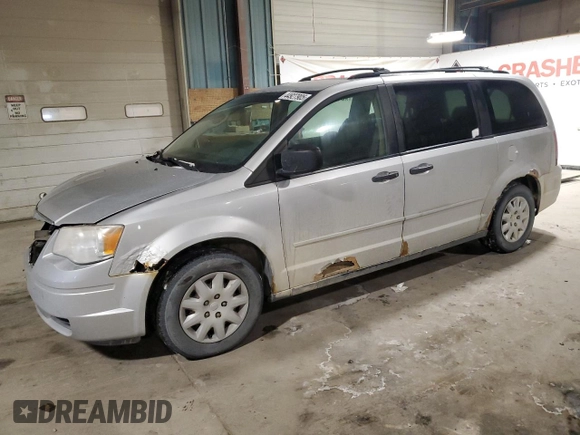 2008 Chrysler Town & Country LX with VIN 2A8HR44H18R687306, listed as a Copart auction lot 44927905 with 196,987 mi miles and Salvage Title. Bid and sale history available at carsss.com. Image 1.