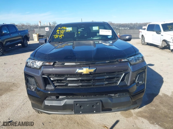 2024 Chevrolet Colorado 2WD LT with VIN 1GCGSCEC7R1215802, listed as a IAAI auction lot 41219540 with 2,659 mi miles. Bid and sale history available at carsss.com. Image 12.