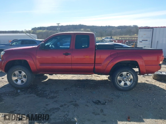 2008 Toyota Tacoma with VIN 5TEUU42N18Z534545, listed as a IAAI auction lot 41725129 with 155,225 mi miles and . Bid and sale history available at DreamBid. Image 15.