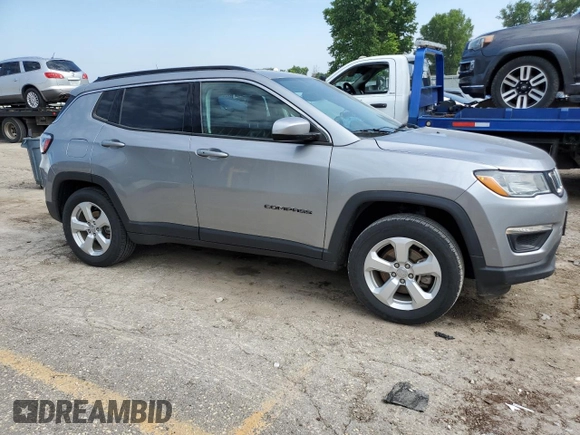 2017 Jeep Compass Latitude с VIN 3C4NJDBB8HT603012, выставлен на аукционе Copart как лот 59435415 с пробегом 95 984 миль миль и Списание • Salvage title. История ставок и продаж доступна на DreamBid. Изображение 4.
