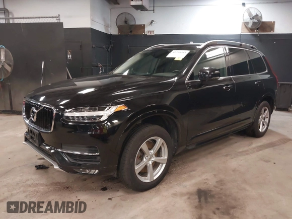 2018 Volvo XC90 Momentum with VIN YV4102PK6J1352841, listed as a IAAI auction lot 42394334 with 85,672 mi miles and . Bid and sale history available at DreamBid. Image 2.