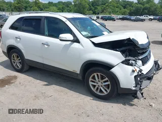 2015 Kia Sorento LX with VIN 5XYKTCA66FG646604, listed as a IAAI auction lot 42534914 with 219,529 mi miles and . Bid and sale history available at DreamBid. Image 1.