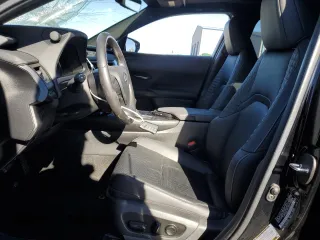 2020 Lexus UX 200 with VIN JTHP3JBH3L2021253, listed as a Copart auction lot 81670944 with 42,604 mi miles and Salvage title. Bid and sale history available at DreamBid. Image 7.