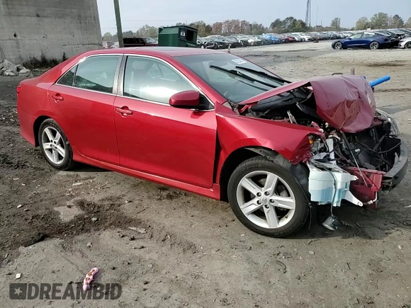 2014 Toyota Camry L with VIN 4T1BF1FK0EU731450, listed as a Copart auction lot 80523424 with 239,099 mi miles and Salvage Title. Bid and sale history available at carsss.com. Image 10.