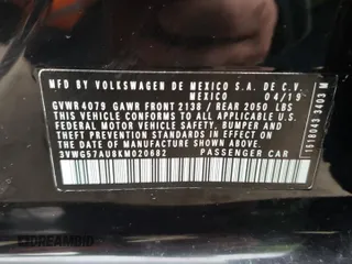 2019 Volkswagen Golf S z VIN 3VWG57AU8KM020682, wystawiony jako Copart lot #51091875 z przebiegiem 48 257 mil mil oraz Szkoda całkowita • Salvage title. Historia ofert i sprzedaży dostępna na DreamBid. Obrazek 12.