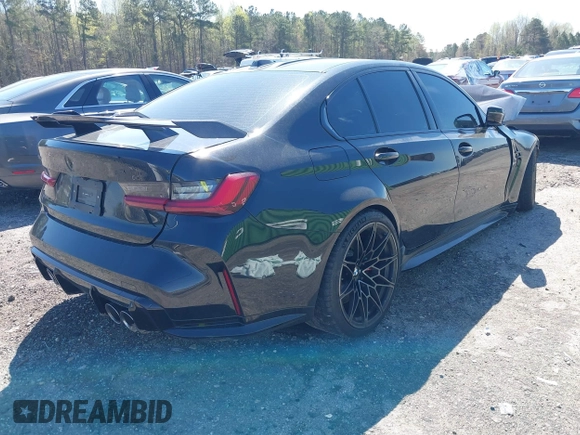 2024 BMW M3 Competition xDrive z VIN WBS43AY04RFT17592, wystawiony jako IAAI lot #41868040 z przebiegiem Nie podano mil oraz . Historia ofert i sprzedaży dostępna na DreamBid. Obrazek 4.