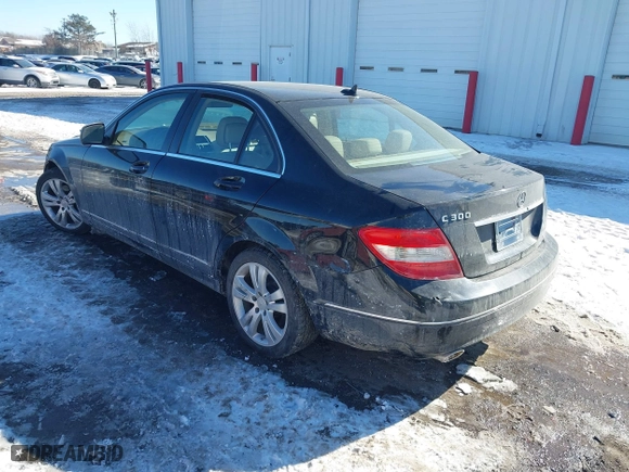 2008 Mercedes-Benz C-Class 3.0L Sport with VIN WDDGF54X38F132654, listed as a IAAI auction lot 41636322 with 184,131 mi miles. Bid and sale history available at carsss.com. Image 3.