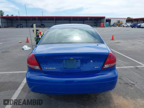 2005 Ford Taurus SEL with VIN 1FAFP56295A232647, listed as a IAAI auction lot 42015113 with 87,793 mi miles and . Bid and sale history available at DreamBid. Image 16.