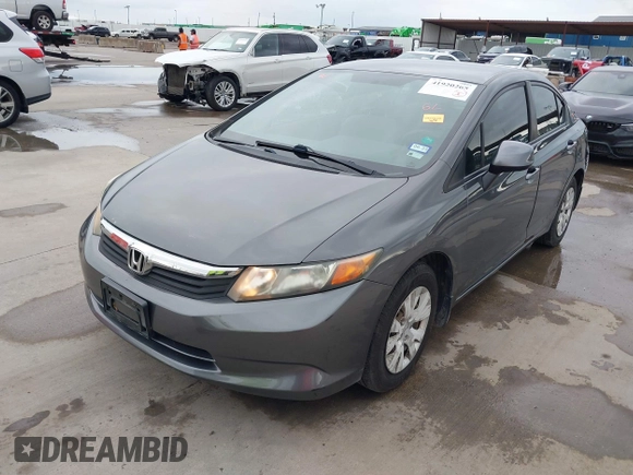 2012 Honda Civic LX z VIN 2HGFB2F51CH600546, wystawiony jako IAAI lot #41920265 z przebiegiem 196 599 mil mil oraz . Historia ofert i sprzedaży dostępna na DreamBid. Obrazek 18.