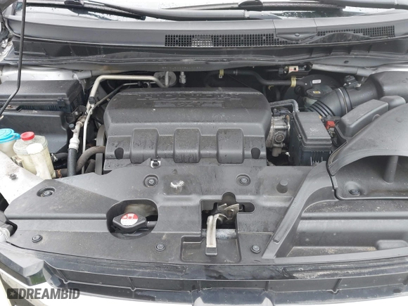 2015 Honda Odyssey LX with VIN 5FNRL5H26FB079654, listed as a IAAI auction lot 41983298 with 88,406 mi miles. Bid and sale history available at carsss.com. Image 10.
