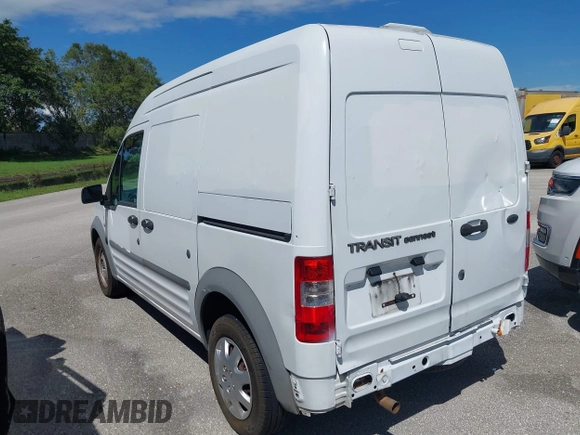 2010 Ford Transit Connect XL z VIN NM0LS7AN2AT006292, wystawiony jako IAAI lot #42740568 z przebiegiem 200 190 mil mil oraz . Historia ofert i sprzedaży dostępna na DreamBid. Obrazek 3.
