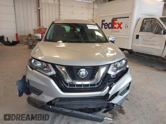 2019 Nissan Rogue SV with VIN KNMAT2MT6KP508415, listed as a IAAI auction lot 42314626 with 139,938 mi miles and . Bid and sale history available at DreamBid. Image 12.