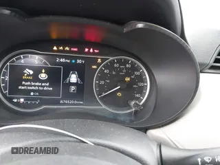 2021 Nissan Versa SV z VIN 3N1CN8EV4ML821650, wystawiony jako IAAI lot #41586242 z przebiegiem 106 508 mil mil oraz . Historia ofert i sprzedaży dostępna na DreamBid. Obrazek 7.