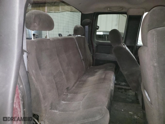 2006 Chevrolet Silverado 1500 LT2 with VIN 1GCEK19B46Z157500, listed as a Copart auction lot 53506805 with 198,513 mi miles and Clean Title. Bid and sale history available at carsss.com. Image 10.