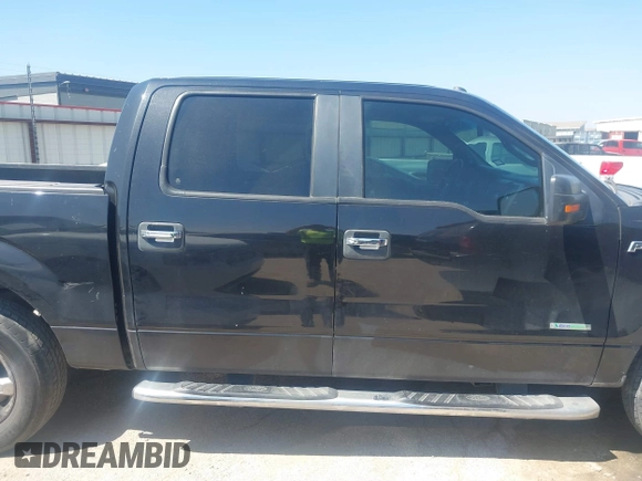 2014 Ford F-150 XL with VIN 1FTFW1CT1EKE18891, listed as a IAAI auction lot 41736313 with 231,239 mi miles. Bid and sale history available at carsss.com. Image 13.