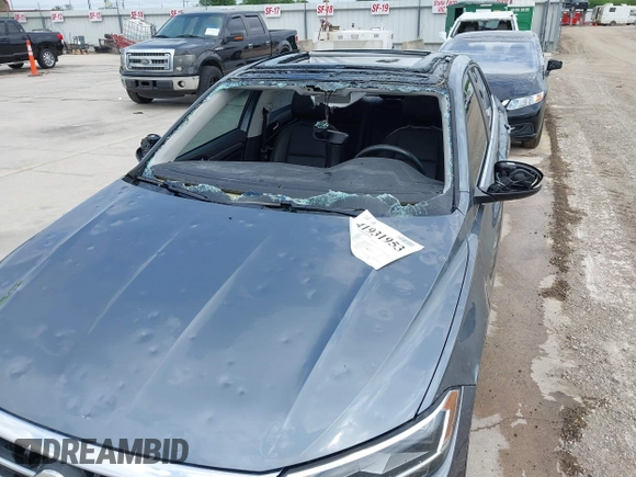 2019 Volkswagen Jetta S with VIN 3VWC57BU7KM219347, listed as a IAAI auction lot 41931953 with 46,932 mi miles and . Bid and sale history available at DreamBid. Image 6.