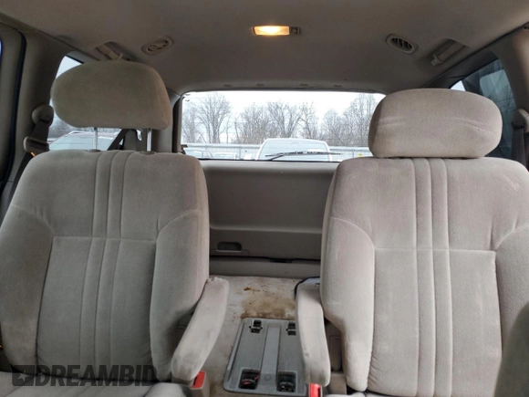 2003 Toyota Sienna LE with VIN 4T3ZF13C73U552421, listed as a Copart auction lot 83855134 with 224,821 mi miles and Clean Title. Bid and sale history available at carsss.com. Image 10.