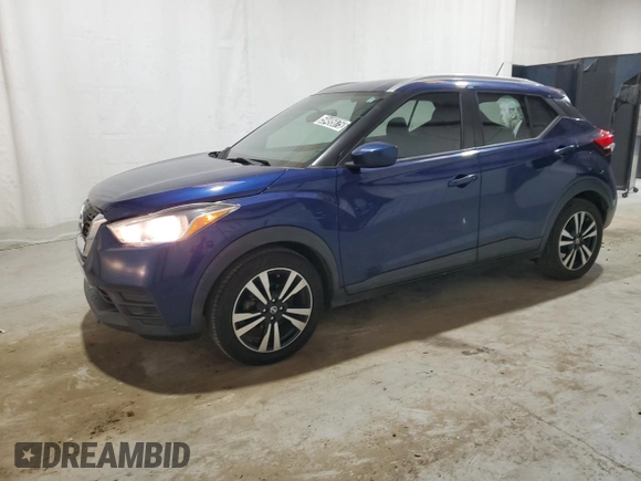 2019 Nissan Kicks S z VIN 3N1CP5CU8KL539592, wystawiony jako Copart lot #59495875 z przebiegiem 129 971 mil mil oraz Czysty tytuł • Clean title. Historia ofert i sprzedaży dostępna na DreamBid. Obrazek 1.
