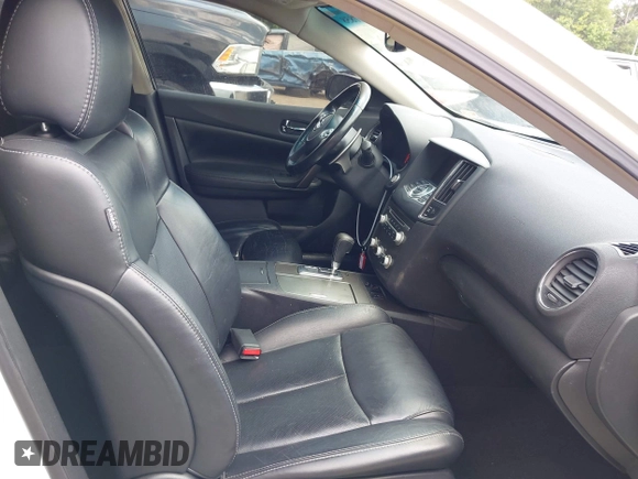 2013 Nissan Maxima SV с VIN 1N4AA5AP4DC813443, выставлен на аукционе IAAI как лот 42427858 с пробегом 202 019 миль миль и . История ставок и продаж доступна на DreamBid. Изображение 5.