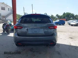 2016 Infiniti QX70 with VIN JN8CS1MU9GM671314, listed as a IAAI auction lot 42015268 with 122,850 mi miles and . Bid and sale history available at DreamBid. Image 16.