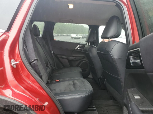 2024 Mitsubishi Outlander SE z VIN JA4J4VA88RZ064039, wystawiony jako Copart lot #58999405 z przebiegiem 24 995 mil mil oraz Szkoda całkowita • Salvage title. Historia ofert i sprzedaży dostępna na DreamBid. Obrazek 11.