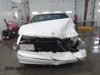 1996 Chevrolet Caprice 1SA Special Value z VIN 1G1BL52P3TR165928, wystawiony jako IAAI lot #41271004 z przebiegiem 130 794 mil mil oraz . Historia ofert i sprzedaży dostępna na DreamBid. Obrazek 6.