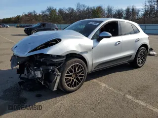 2016 Porsche Macan S with VIN WP1AB2A50GLB50475, listed as a Copart auction lot 52683665 with Not Provided miles and Salvage Title. Bid and sale history available at DreamBid. Image 1.