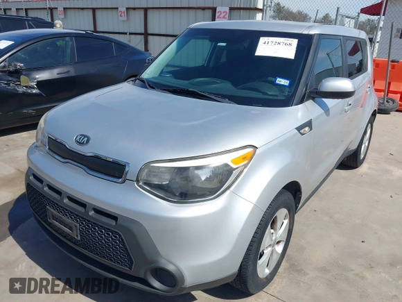 2014 Kia Soul with VIN KNDJN2A22E7738768, listed as a IAAI auction lot 41728768 with 70,013 mi miles. Bid and sale history available at carsss.com. Image 19.