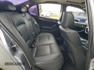 2004 BMW 3 Series 330xi with VIN WBAEW534X4PN33452, listed as a Copart auction lot 54746735 with 135,729 mi miles and Salvage title. Bid and sale history available at DreamBid. Image 10.