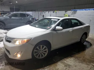 2013 Toyota Camry L with VIN 4T4BF1FK5DR324552, listed as a Copart auction lot 44696125 with 153,404 mi miles and Salvage Title. Bid and sale history available at carsss.com. Image 1.