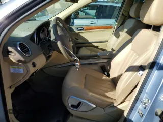 2007 Mercedes-Benz M 350 with VIN 4JGBB86E07A225619, listed as a Copart auction lot 42448025 with 113,221 mi miles and Salvage Title. Bid and sale history available at DreamBid. Image 7.